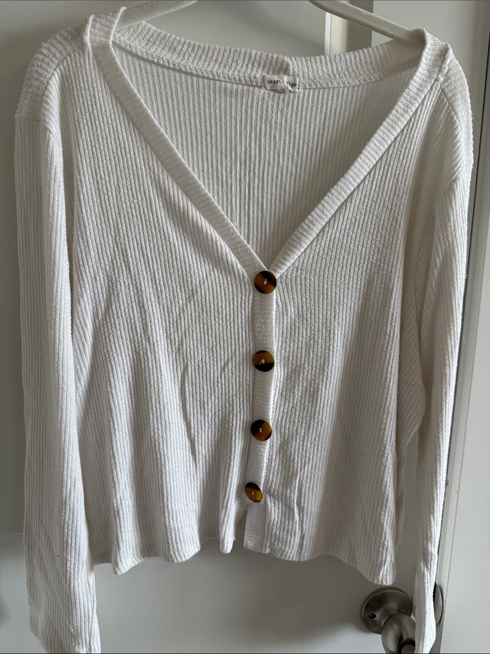 Heart & Hips Cream Ribbed V-Neck Button Top - Picture 2 of 7